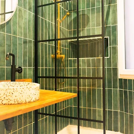 Lägenhet Spacieux F2 Refait A Neuf Dans Un Esprit Loft *